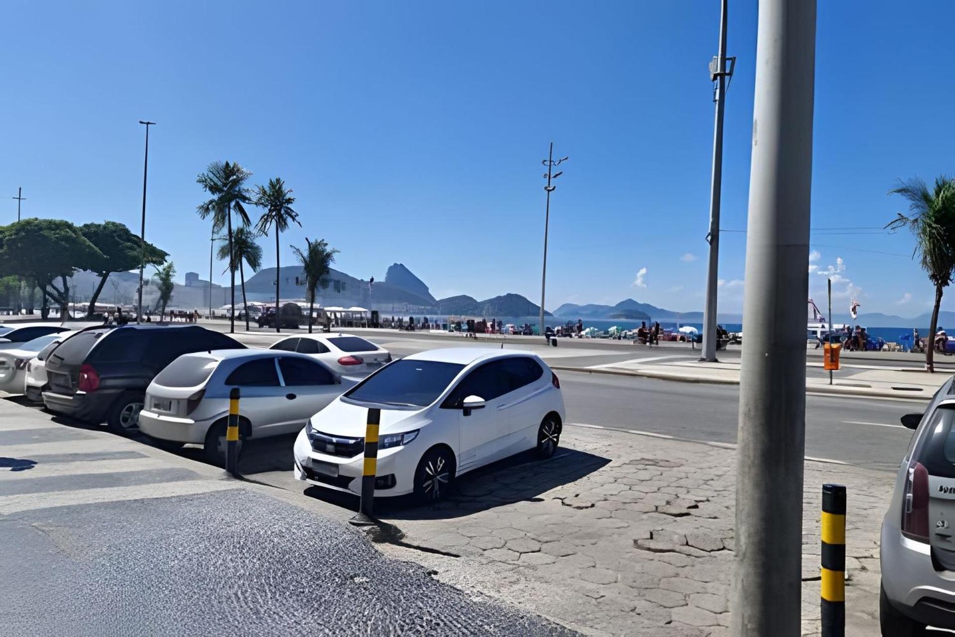 Studio Pe Na Areia Em Copacabana Рио де Жанейро Екстериор снимка